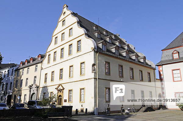 Stadtbibliothek  Bürresheimer Hof  historisches Gebäude  Florinsmarkt  Koblenz  Rheinland-Pfalz  Deutschland  Europa