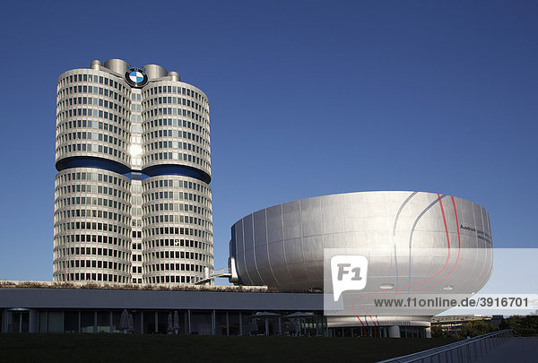 BMW Vierzylinder und BMW-Museum  München  Bayern  Deutschland  Europa