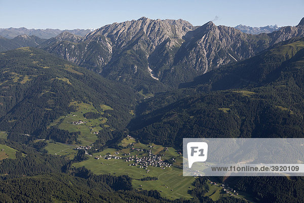 St. Lorenzen im Lesachtal  Luftaufnahme  Kärnten  Österreich  Europa