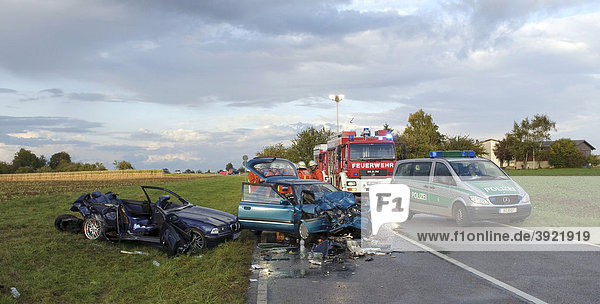 Tödlicher Verkehrsunfall auf der B295 zwischen Leonberg und Ditzingen  Baden-Württemberg  Deutschland  Europa