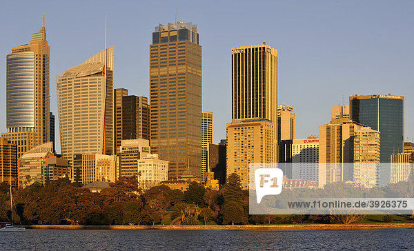 Sydney Skyline bei Sonnenaufgang  Central Business District  Sydney  New South Wales  Australien