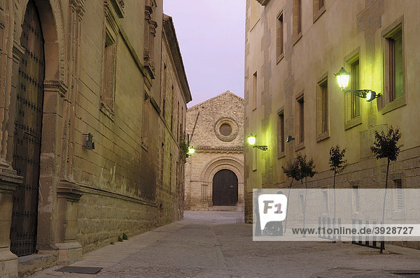 Street of the historical center and Romanesque church of Santa Cruz at back  Baeza  Jaen province  Andalusia  Spain  Europe