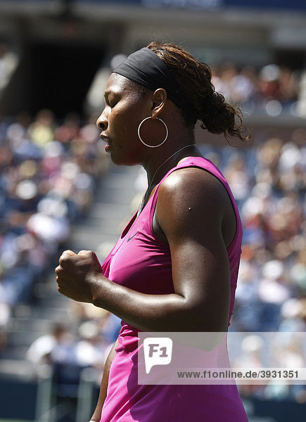 Serena Williams  USA  US Open 2009  Grand Slam Tournament  USTA Billie Jean King National Tennis Center  New York  USA
