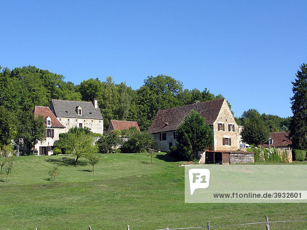 Typischer französischer Landsitz  Dordogne  Aquitanien  Frankreich  Europa