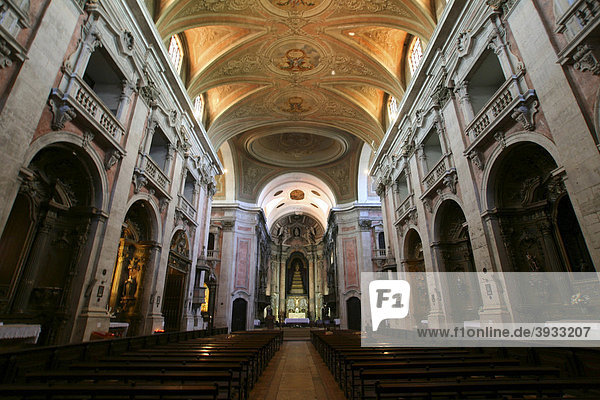 Innenansicht der Kirche Graca Santa  Lissabon  Portugal  Europa