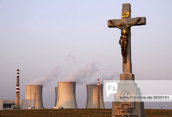 Crucifix in front of the Dukovany Nuclear Power Station of the CEZ Group  South Moravia  Czech Republic  Europe
