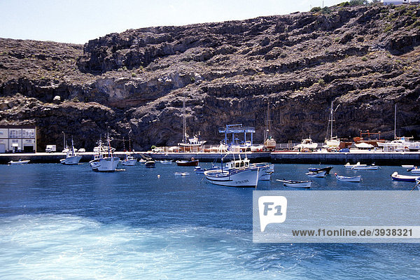Boote im Hafen von Playa de Santiago  La Gomera  Kanarische Inseln  Atlantik  Atlantischer Ozean  Spanien  Europa