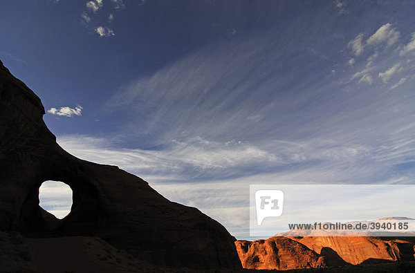 Window Arch  Monument Valley  Navajo Tribal Lands  Utah  USA