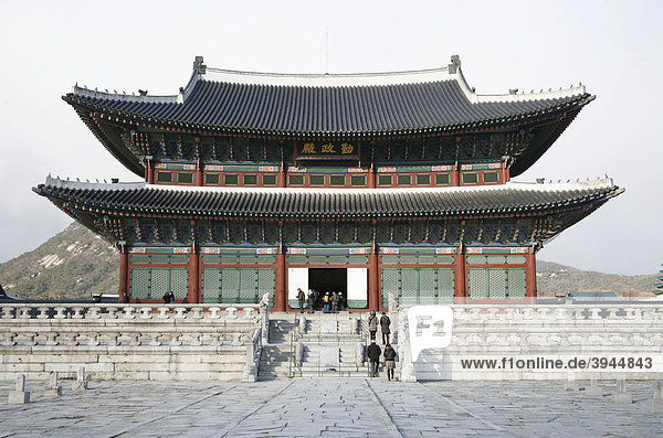 Der Königspalast Kyungbokgung in Seoul  Südkorea