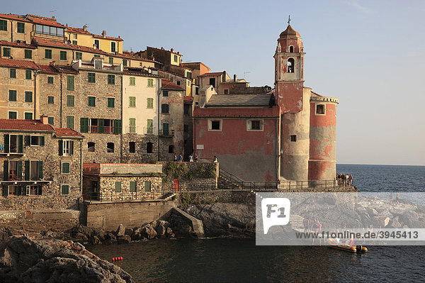 Village of Tellaro in the La Spezia province  one of the most beautiful villages of Italy  Liguria  Italy  Europe