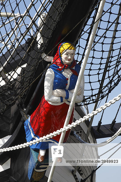 Galionsfigur Altes Segelschiff Seute Deern Windjammer Museumsschiff Alter Hafen von Bremerhaven Bundesland Bremen Deutschland Europa