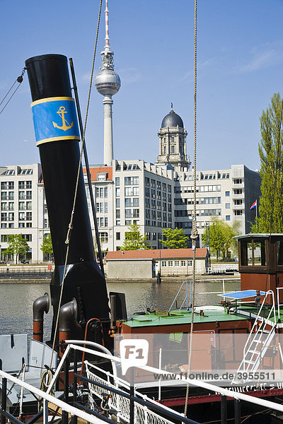 Historischer Hafen  Berlin  Deutschland  Europa