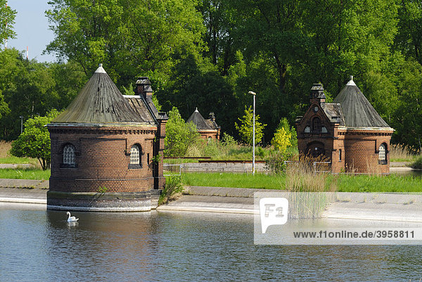 Historische Pumpenhäuschen am ehemaligen Wasserwerk Kaltehofe in Rothenburgsort  Hamburg  Deutschland  Europa
