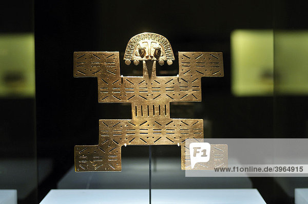 Pre-kolumbianische Goldschmiedearbeiten  Jaguar als Sinnbild der regenerierenden Kräfte von Gold und Sonne  im Goldmuseum  Museo del Oro  Bogota  Kolumbien