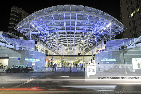 Einkaufszentrum Centro Comercial Vasco da Gama auf dem Gelände des Parkes Parque das Nacoes  Schauplatz der Weltausstellung Expo 98  Lissabon  Portugal  Europa