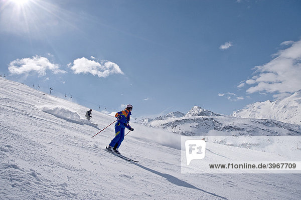 Female skier  skiresort Obergurgl  Hochgurgl  Oetztal Valley  Tyrol  Austria