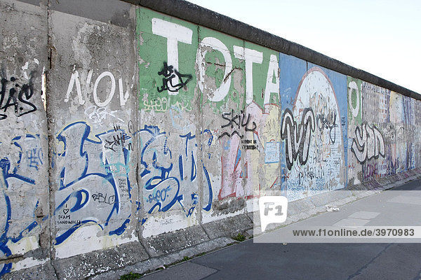East Side Gallery Reste der Berliner Mauer Berlin Deutschland