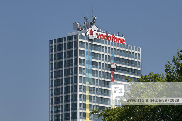 Vodafone Haus in Düsseldorf  Antennen  Nordrhein-Westfalen  Deutschland  Europa
