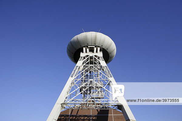 Lüntec-Tower  Colani-Ei auf einem Förderturm im Technologiezentrum Lünen-Brambauer  Nordrhein-Westfalen  Deutschland  Europa