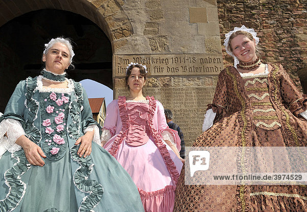 Life in the Baroque period of the 18th Century  women in dress Robe a la Francaise with headdress  Schiller Jahrhundertfest century festival  Marbach am Neckar  Baden-Wuerttemberg  Germany  Europe