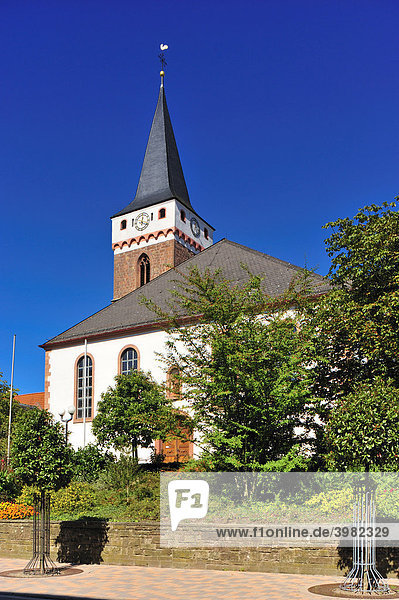 Katholische Kirche Sankt Leo  Schaidt  Pfalz  Rheinland-Pfalz  Deutschland  Europa