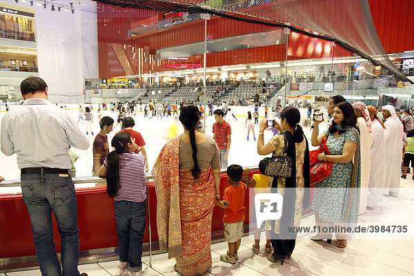 Ice rink at the Dubai Mall  Dubai  United Arab Emirates  Middle East