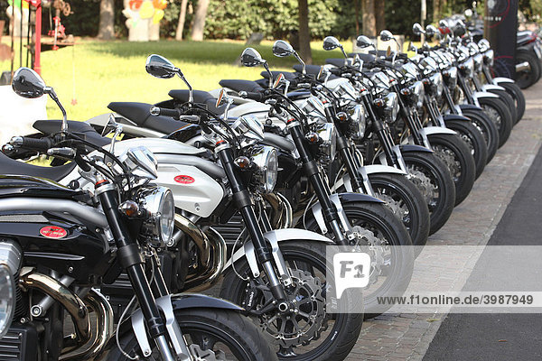 Moto Guzzi Griso 8V motorcycles in a row