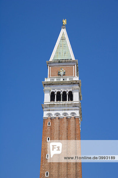 Campanile  der Glockenturm von San Marco  Markusturm  Piazza San Marco  Markusplatz  Venice  Italien  Europa