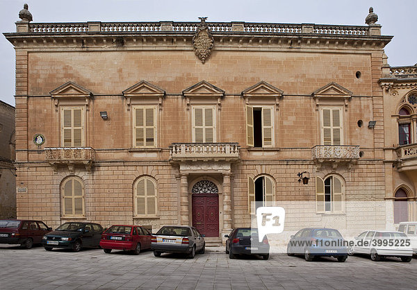 Altes Gebäude am St Pauls Square  Mdina  Malta  Europa