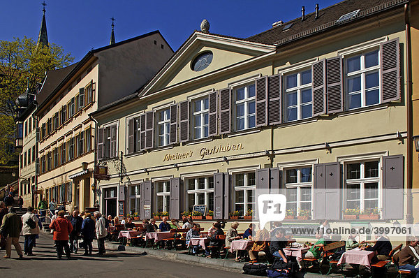 Alte Gastwirtschaften mit Außenbewirtung  Bamberg  Oberfranken  Bayern  Deutschland  Europa