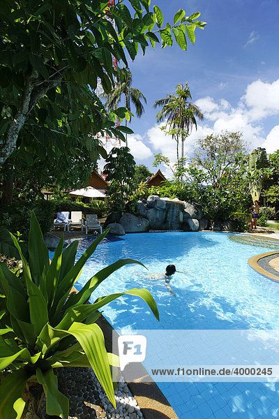 Bungalowanlage mit Pool  Palm Garden Resort  Phuket City  Phuket  Thailand  Asien