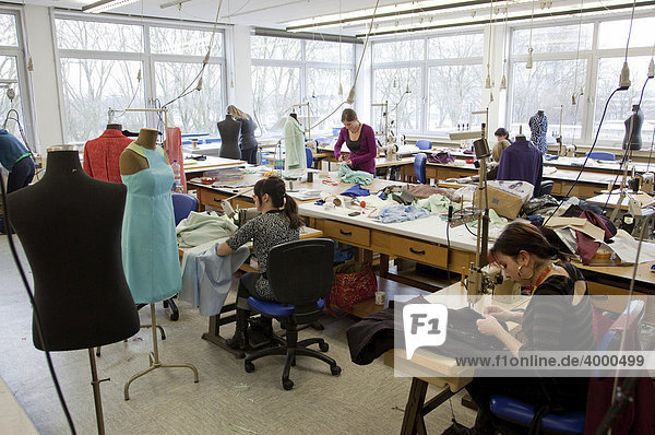 Master Craftman students in the tailor workshop of the Master Craftmans School of the Chamber of Small Industries and Skilled Trades for ladies' and men's tailoring  Dusseldorf  North Rhine-Westphalia  Germany  Europe