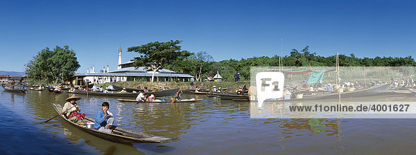 Floating market  stilt village Ywama  Inle Lake  Nyaungshwe  Shan State  Burma  Myanmar  Asia