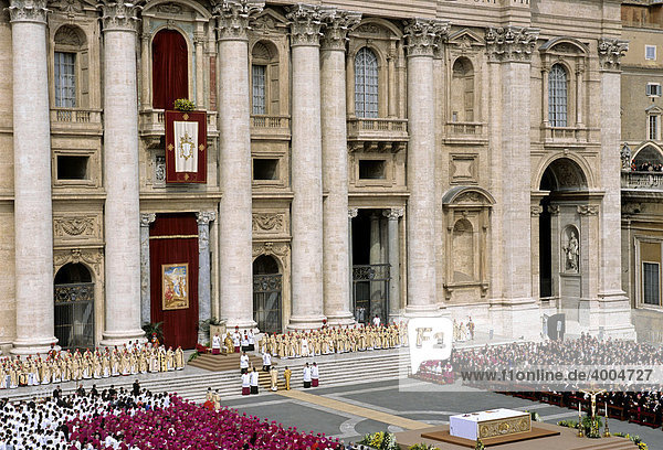 Inauguration of Pope Benedict XVI  Ratzinger  St Peters Basilica  Vatican  Rome  Latium  Italy  Europe