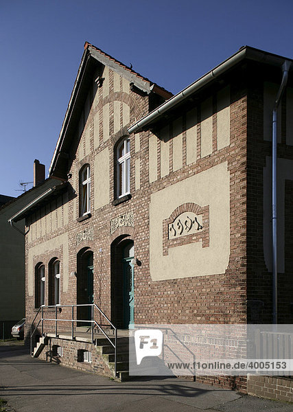 Bergarbeiterhaus in der Zechensiedlung Schüngelberg  Gelsenkirchen  Ruhrgebiet  Nordrhein-Westfalen  Deutschland  Europa