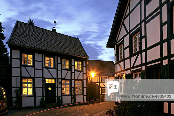 Fachwerkhäuser im Alten Dorf Westerholt  Herten  Ruhrgebiet  Nordrhein-Westfalen  Deutschland  Europa