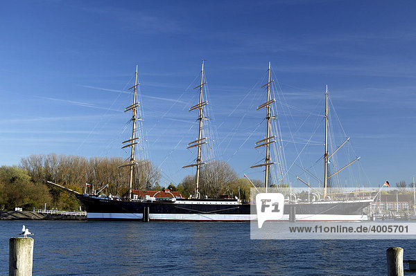 Museumsschiff Passat im Hafen von Travemünde  Hansestadt Lübeck  Holstein  Schleswig-Holstein  Deutschland  Europa