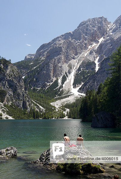 Lago di Braies  Dolomites  Alto Adige  Italy  Europe