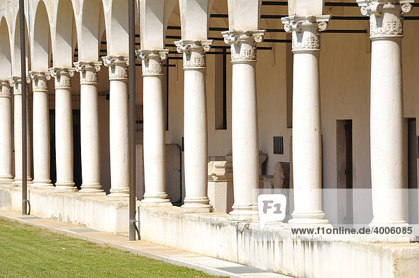 Cloister  Santa Giulia monastery and museum  Brescia  Lombardy  Italy  Europe