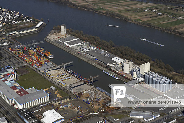 Luftbild  Rheinhafen im Koblenzer Industriegebiet  Koblenz  Rheinland-Pfalz  Deutschland  Europa