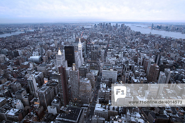 Blick vom Empire State Building  Manhattan  New York City  NYC  USA  Vereinigte Staaten von Amerika