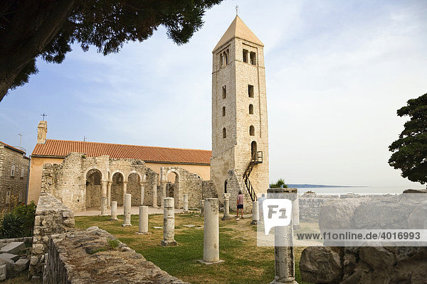 St. Johannes-Evangelist-Kirche  Rab  Insel Rab  Istrien  Kroatien  Europa