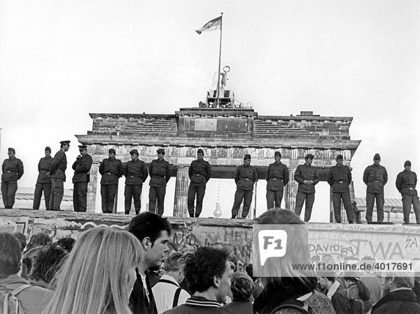 Mauerfall  Sonntag  12. November 1989
