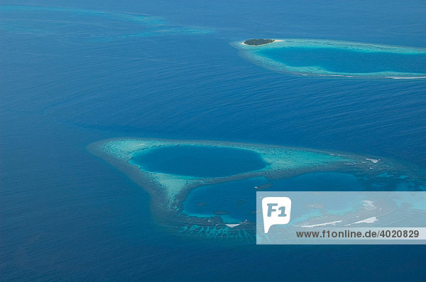 Maledivische Atolle  Malediven  Indischer Ozean
