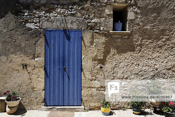 Detail einer alten Hausfassade  Provence  Frankreich  Europa
