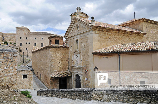 Kunstzentrum  Stiftung  Fundacion Antonio Perez  ehemaliges Kloster  Konvent  Convento de las Carmelitas  Altstadt  Cuenca  Kastilien La Mancha  Spanien  Europa