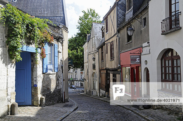 Enge Gassen  alte Häuser  Geschäfte  Stadtviertel La Doutre  Angers  Pays de la Loire  Frankreich  Europa
