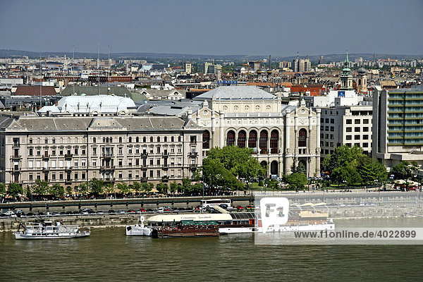 Donauufer  Budapest  Ungarn  Europa