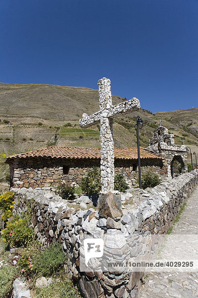 Kreuz  Kapelle des Künstlers Juan Félix Sánchez  San Rafael  Mucuchies  Venezuela  Südamerika