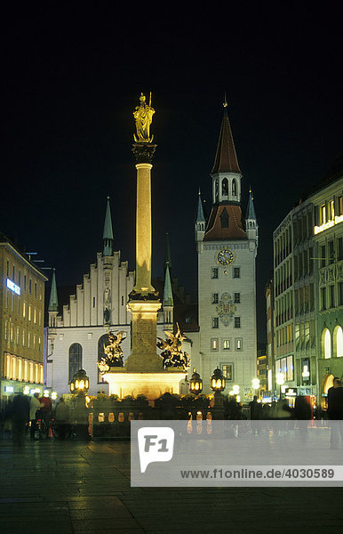 Marienplatz Square with the Marensaeule column and the old town hall  Munich  Bavaria  Germany  Europe